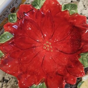 Boston Warehouse Vintage Poinsetta Measuring Cups